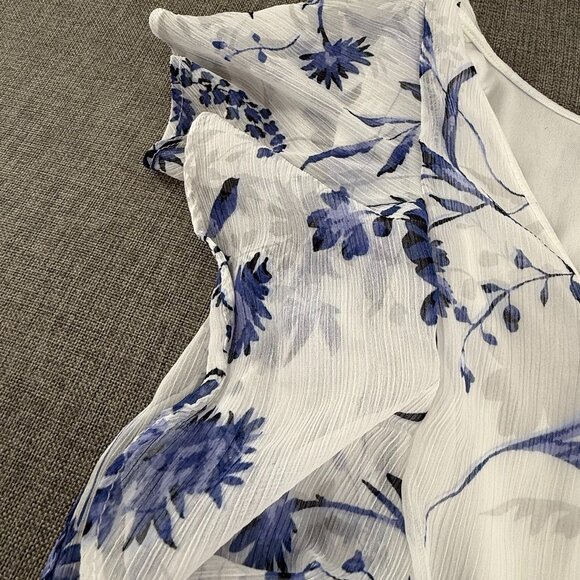 Tommy Hilfiger Ruffled Dress White & Blue V-Neck Tie Belt Lined Size 6 cap sleev - Picture 13 of 14